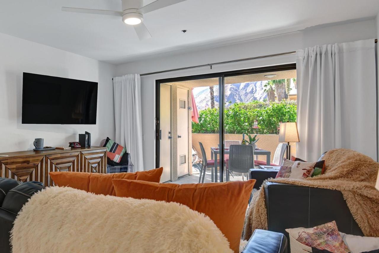 Modern Plaza Villas Oasis Palm Springs Bagian luar foto
