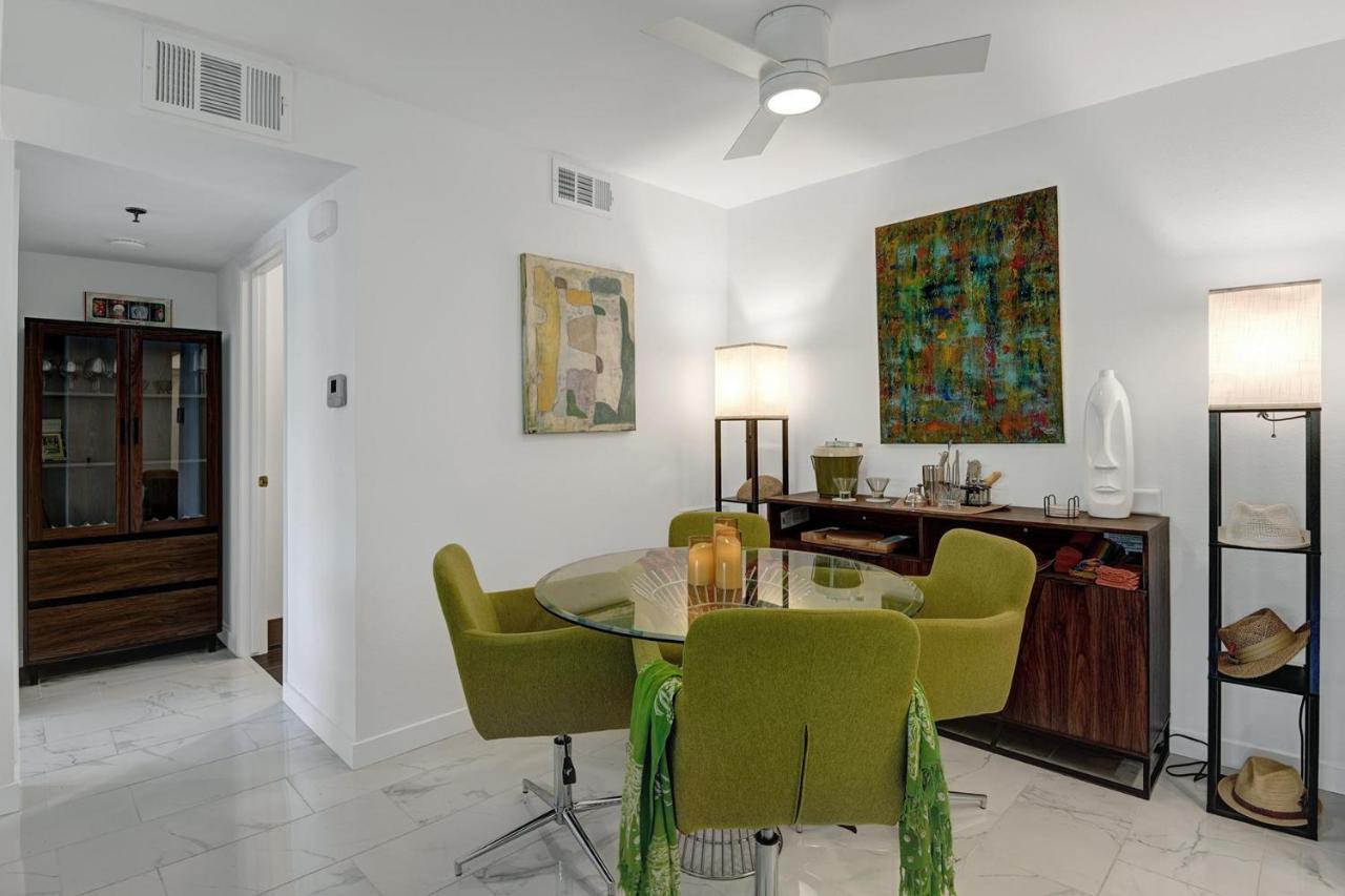 Modern Plaza Villas Oasis Palm Springs Bagian luar foto