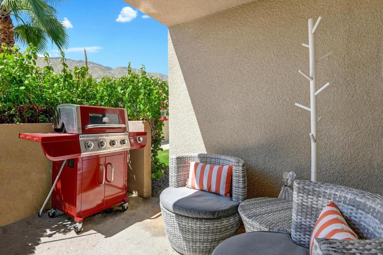 Modern Plaza Villas Oasis Palm Springs Bagian luar foto